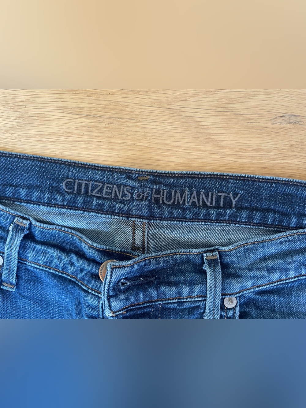 Citizens of Humanity Dylan Boyfriend Jeans Raw Hem Button Fly Cropped, 28 W 23 L - Picture 4 of 13